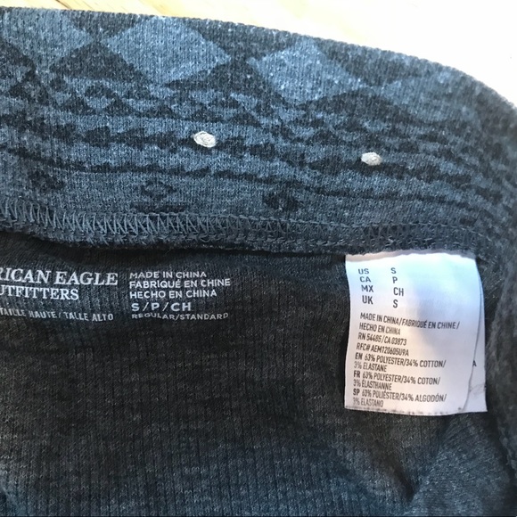American Eagle Leggings Tribal Pattern Size Small - Picture 3 of 3